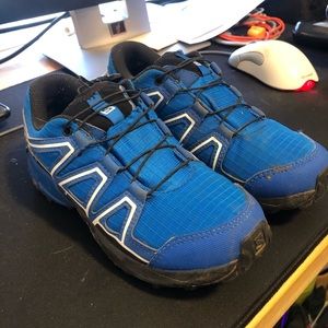 Salomon kids Speedcross hiking/trail running shoe